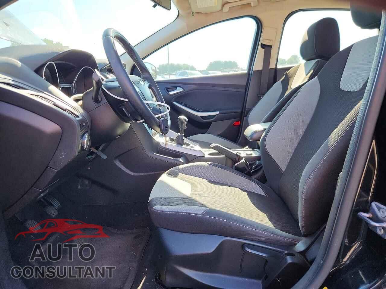 FORD FOCUS 2012 - 1FAHP3F25CL402047