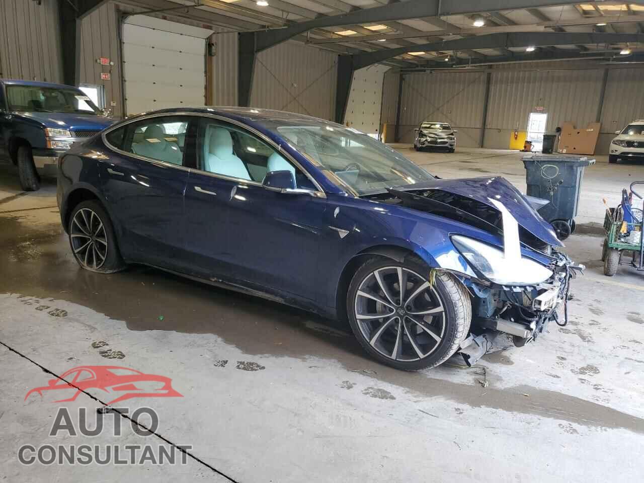TESLA MODEL 3 2018 - 5YJ3E1EB2JF147681