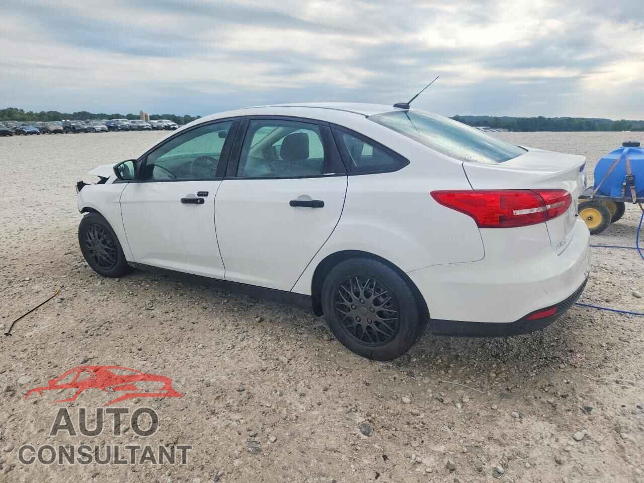 FORD FOCUS 2016 - 1FADP3E26GL233078