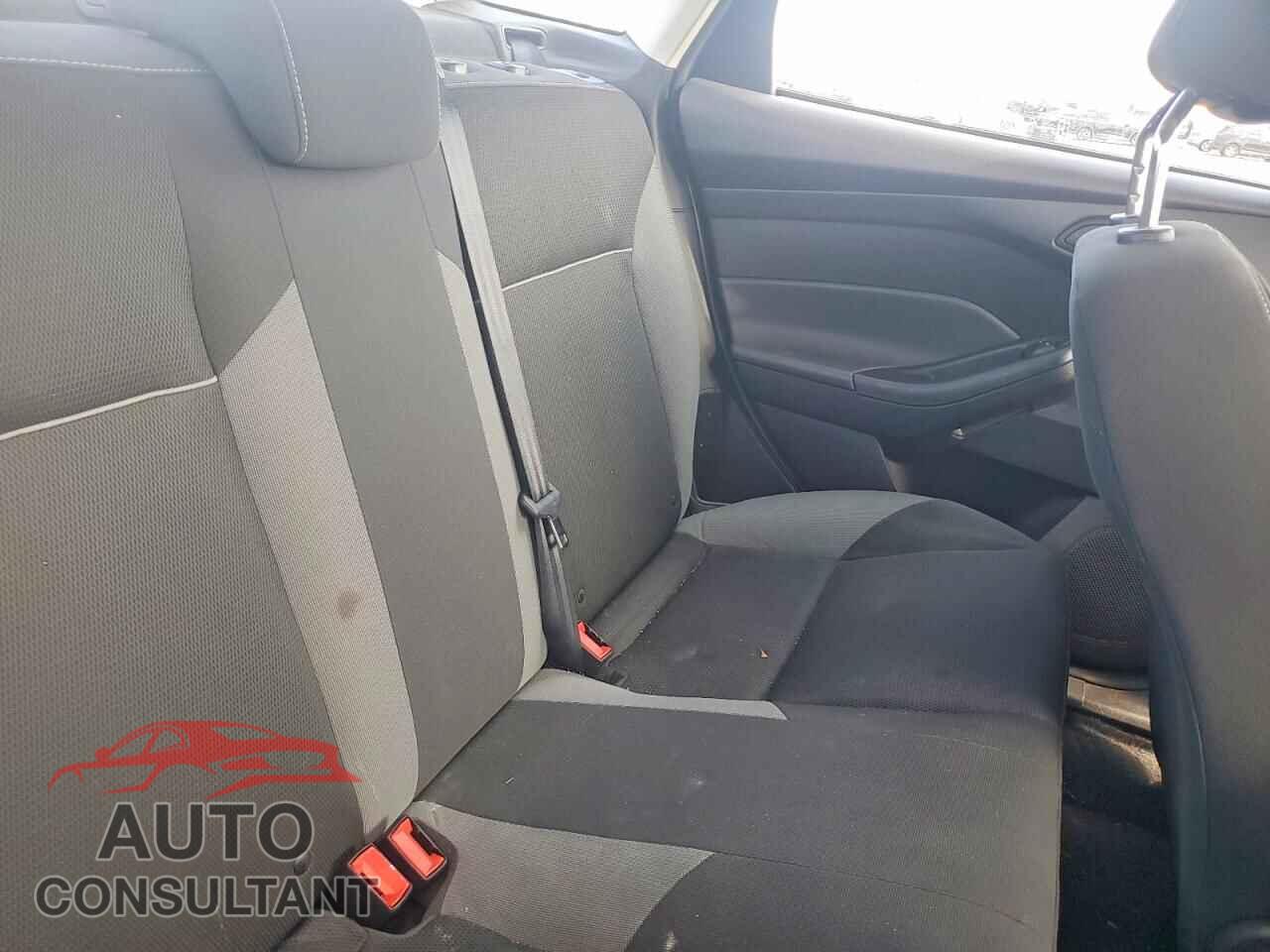FORD FOCUS 2012 - 1FAHP3F2XCL266868