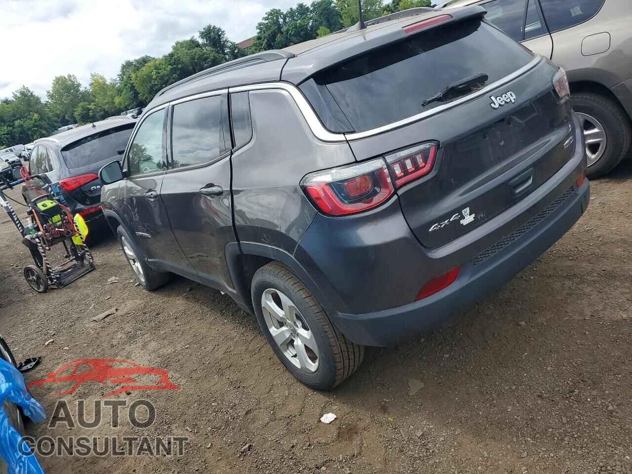 JEEP COMPASS 2018 - 3C4NJDBB2JT399149