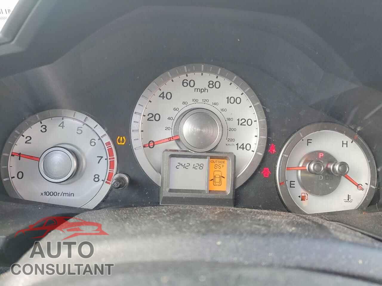 HONDA PILOT 2011 - 5FNYF4H51BB093222
