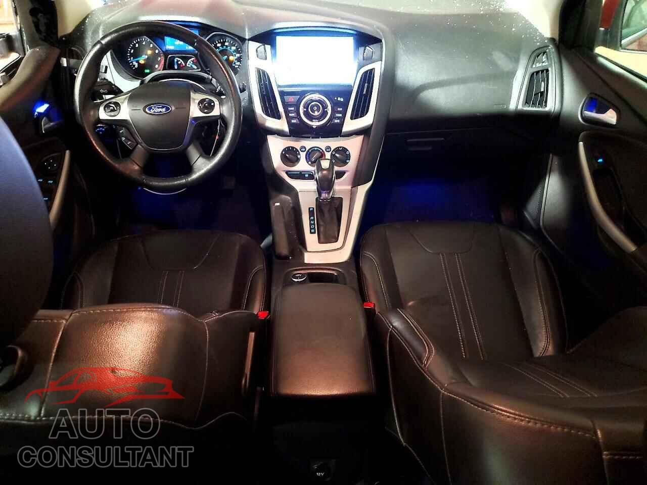 FORD FOCUS 2014 - 1FADP3K26EL337958
