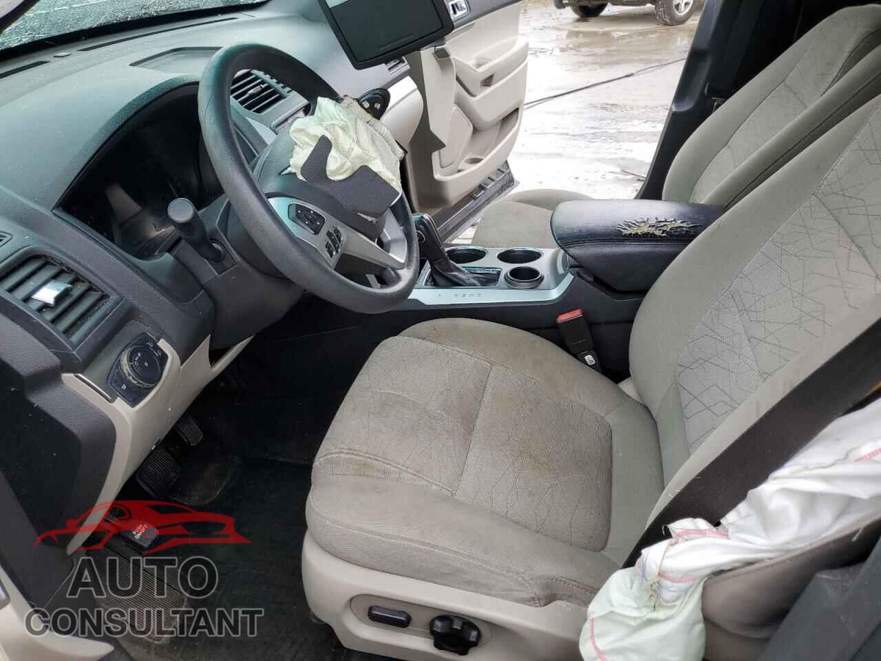FORD EXPLORER 2013 - 1FM5K7B8XDGB82939