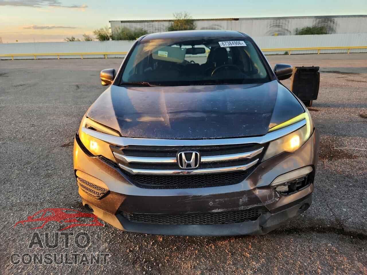 HONDA PILOT 2017 - 5FNYF5H52HB031035