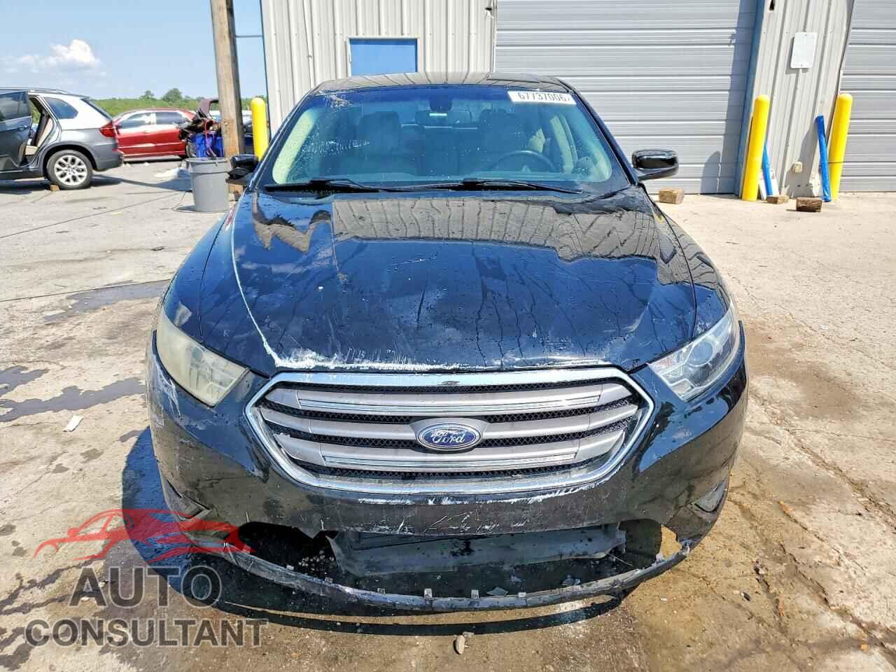 FORD TAURUS 2016 - 1FAHP2E82GG149851