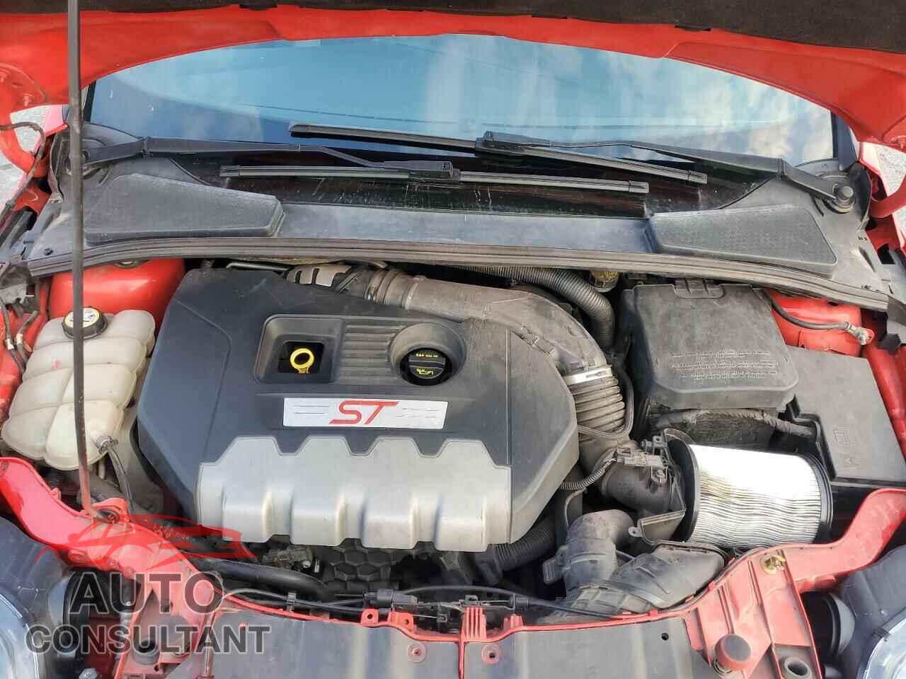 FORD FOCUS 2013 - 1FADP3L92DL206925