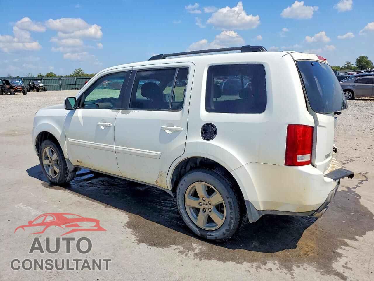 HONDA PILOT 2011 - 5FNYF3H46BB021482