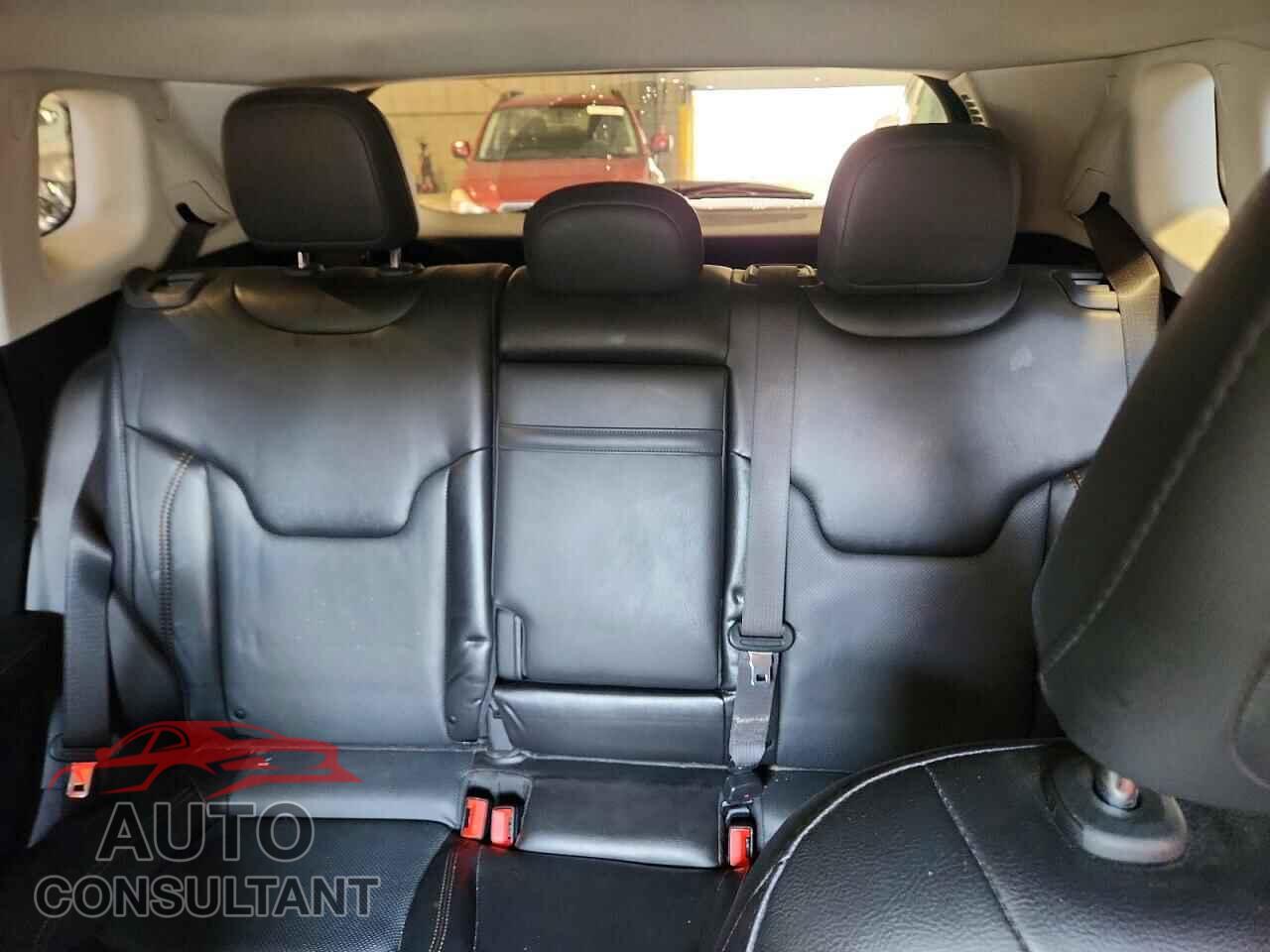 JEEP COMPASS 2020 - 3C4NJDCB5LT150393
