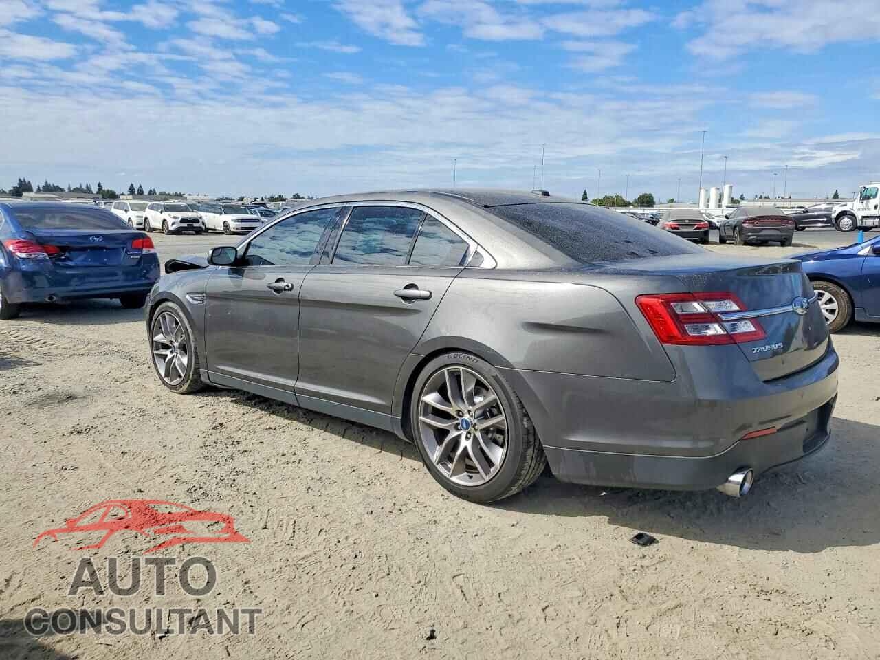 FORD TAURUS 2015 - 1FAHP2E85FG127759