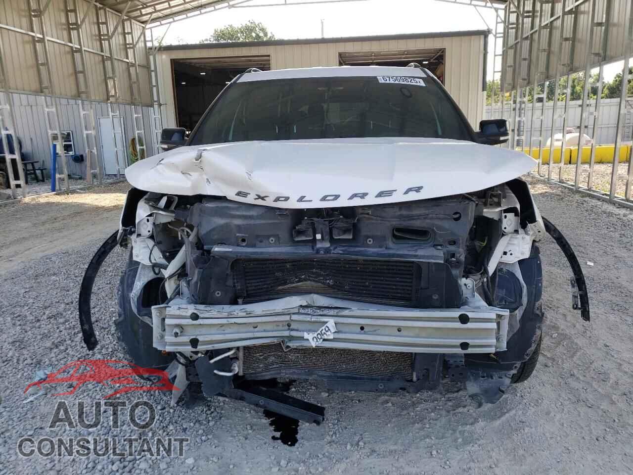 FORD EXPLORER 2018 - 1FM5K8GT9JGB65211