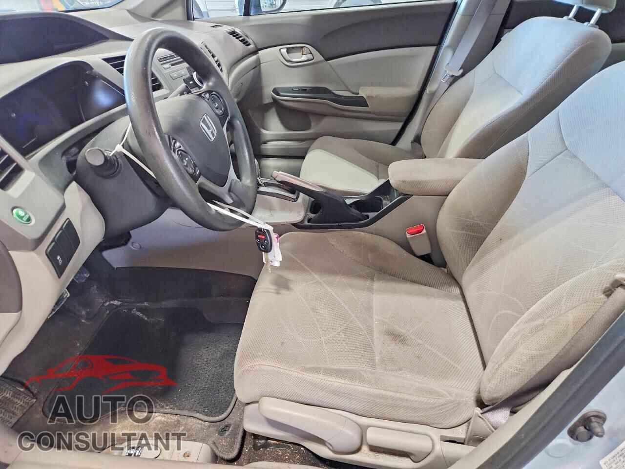 HONDA CIVIC 2012 - 2HGFB2F50CH510952