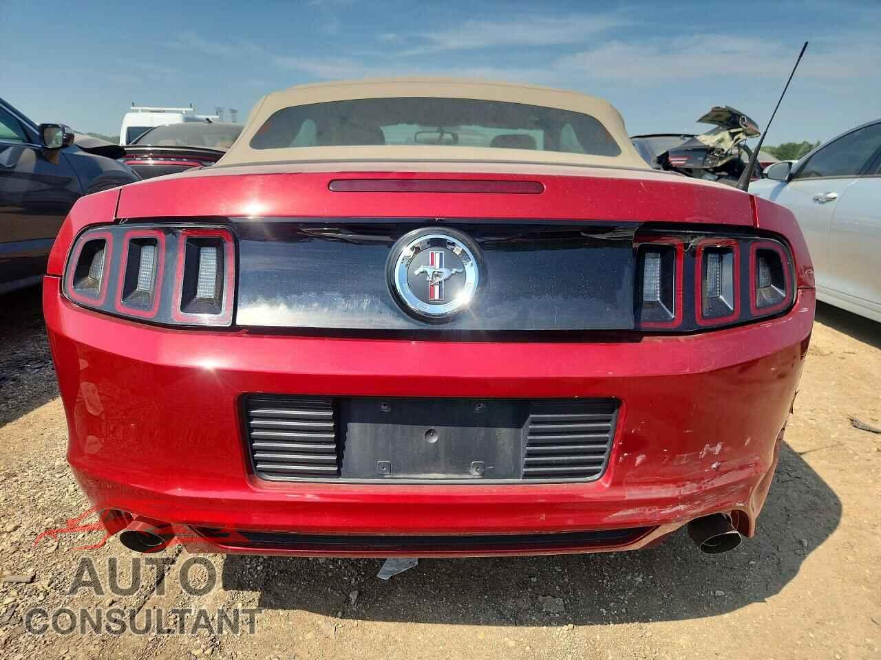 FORD MUSTANG 2014 - 1ZVBP8EM5E5201429