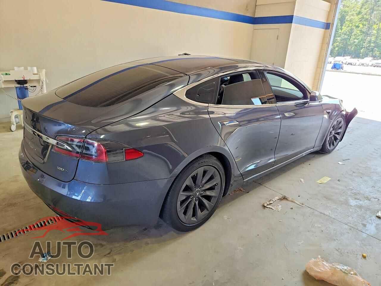 TESLA MODEL S 2018 - 5YJSA1E28JF247288
