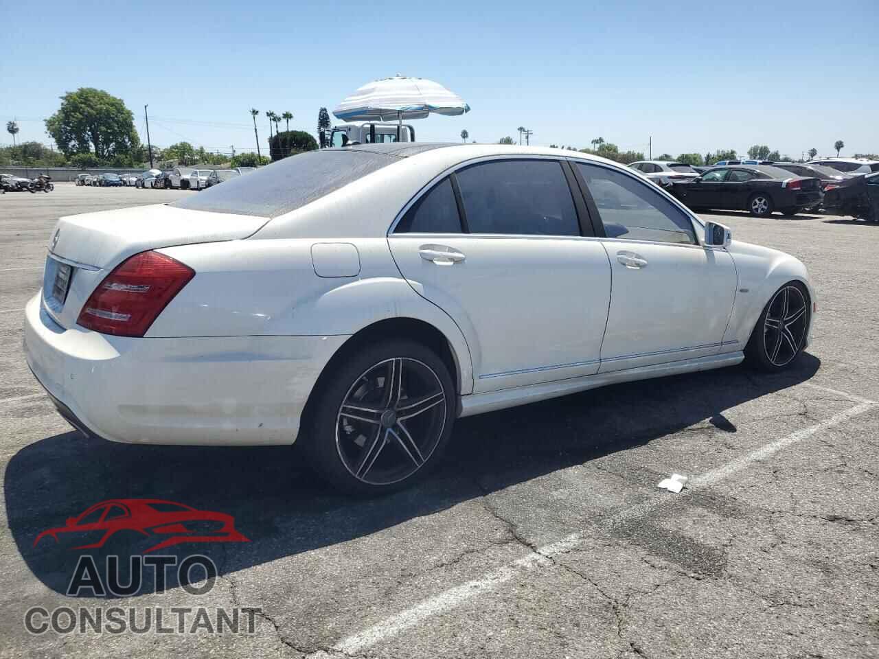 MERCEDES-BENZ S-CLASS 2012 - WDDNG7DB5CA424025