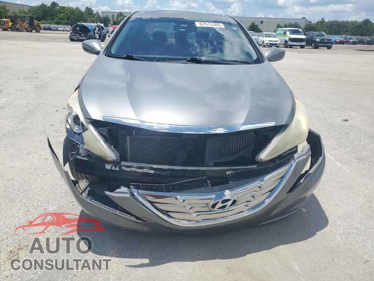 HYUNDAI SONATA 2013 - 5NPEC4AB8DH748752