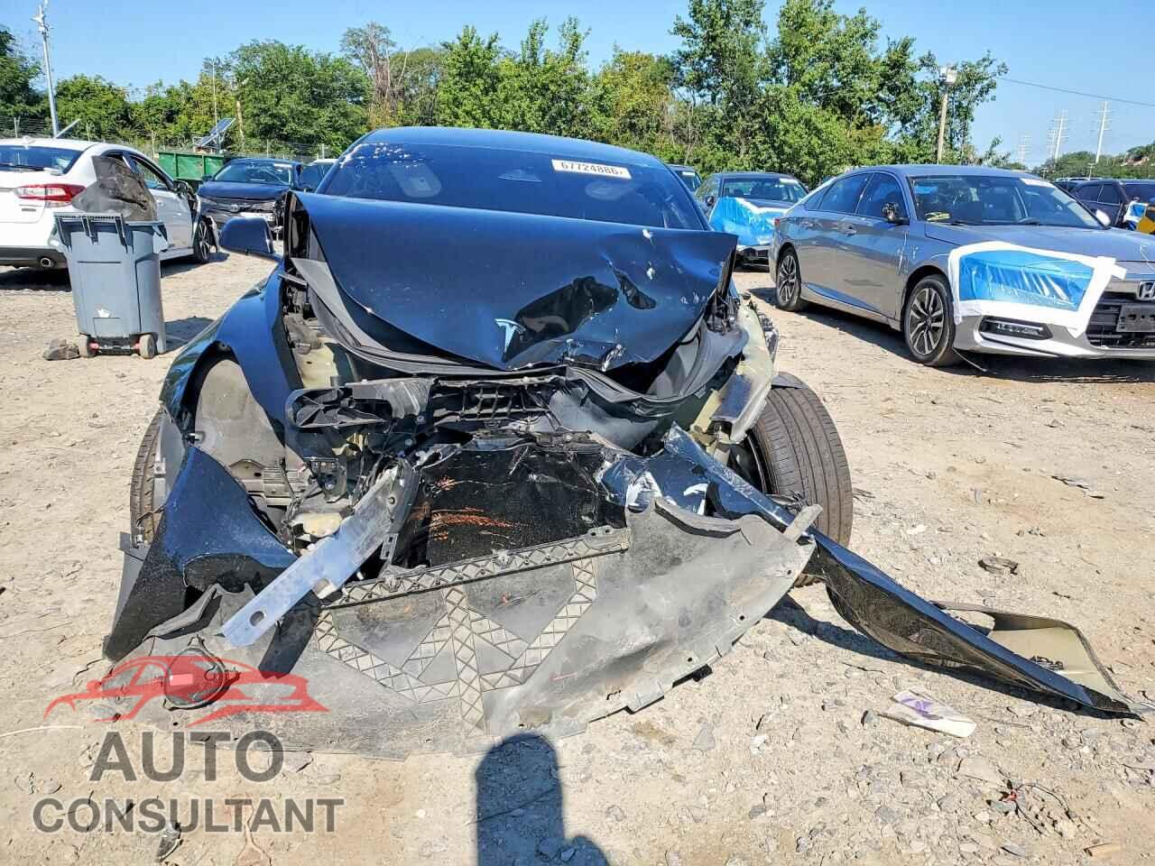 TESLA MODEL 3 2023 - 5YJ3E1EA2PF512313