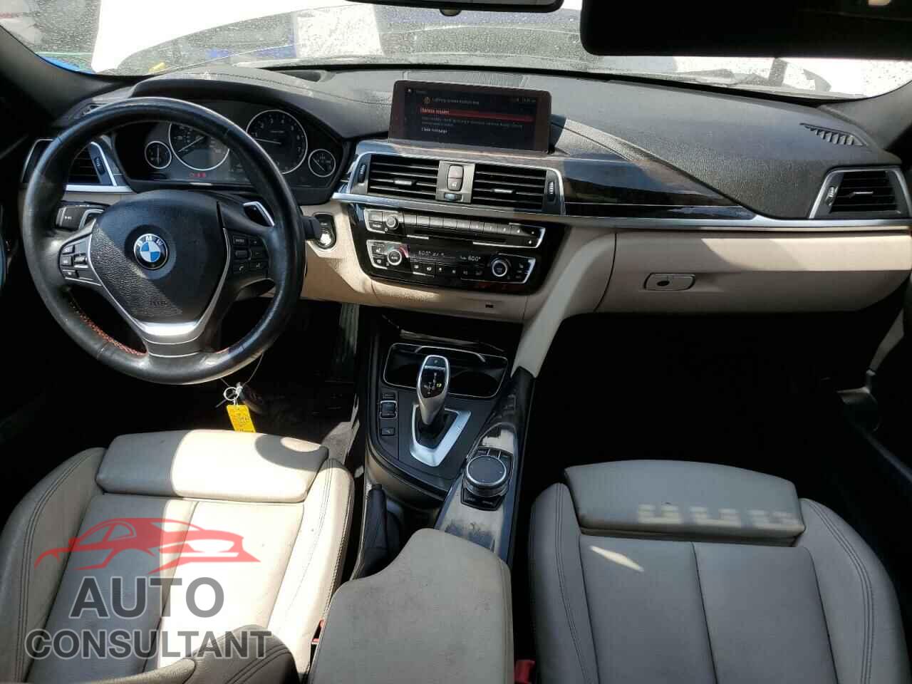 BMW 3 SERIES 2018 - WBA8B9C58JEE81158