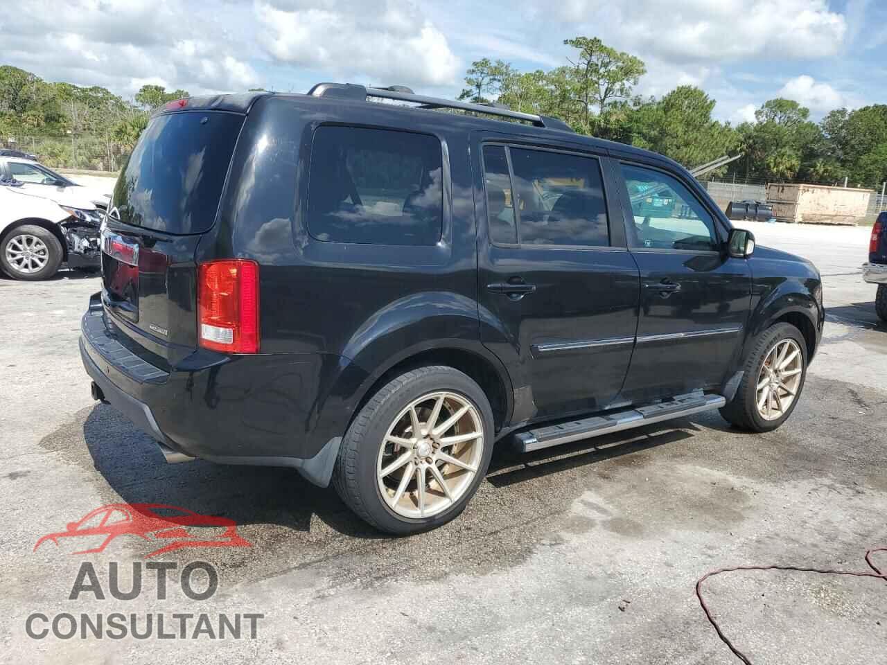 HONDA PILOT 2011 - 5FNYF3H97BB041168