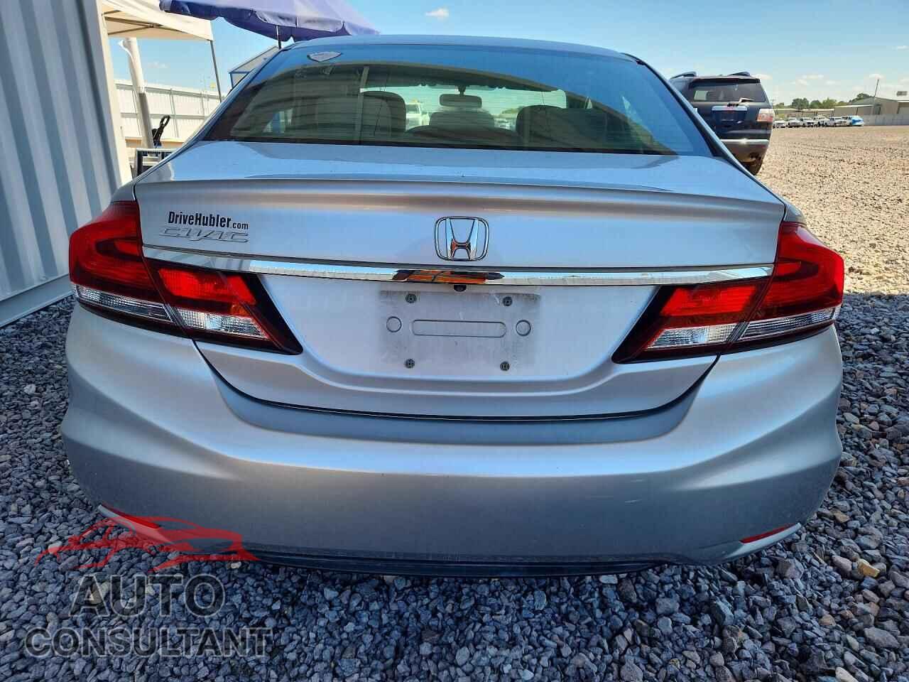 HONDA CIVIC 2013 - 19XFB2F56DE097544