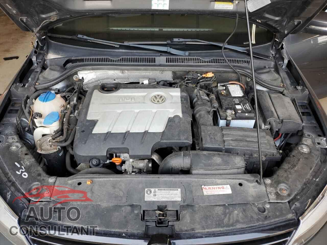 VOLKSWAGEN JETTA 2012 - 3VWLL7AJ3CM395925