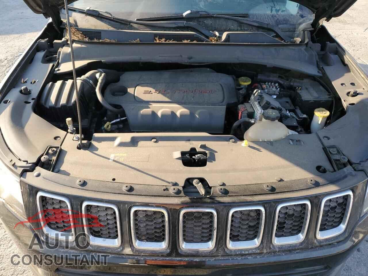 JEEP COMPASS 2018 - 3C4NJCBBXJT137101