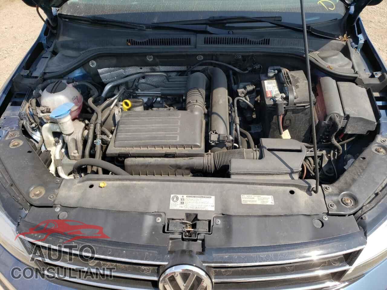 VOLKSWAGEN JETTA 2017 - 3VW2B7AJ7HM321946
