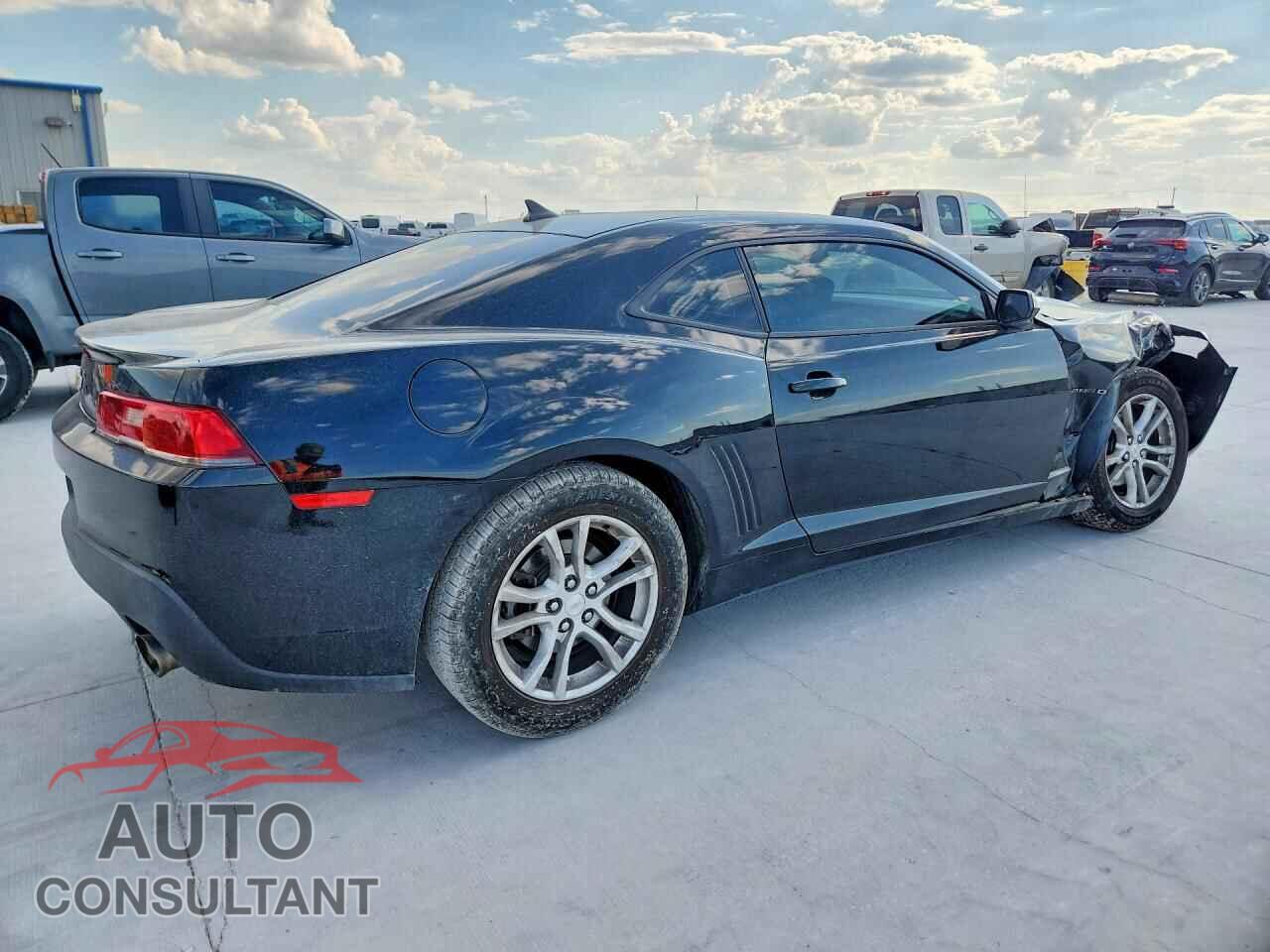 CHEVROLET CAMARO 2015 - 2G1FB1E37F9150370