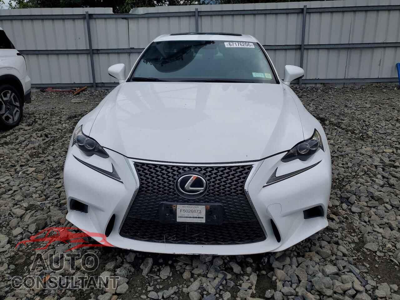 LEXUS IS 2015 - JTHCF1D21F5026873