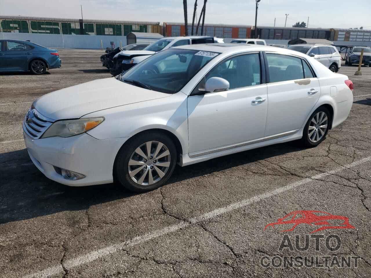 TOYOTA AVALON 2011 - 4T1BK3DB9BU410142