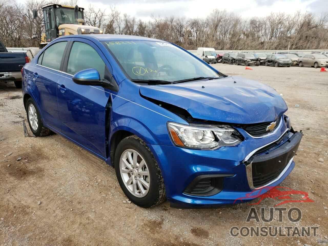 CHEVROLET SONIC 2017 - 1G1JD5SH9H4158231