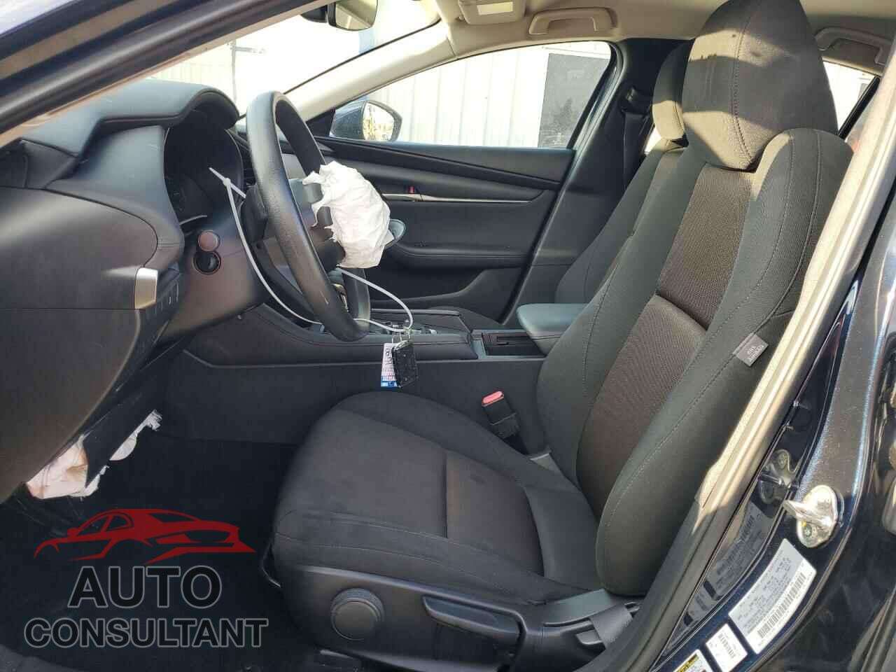 MAZDA 3 2019 - JM1BPABL3K1123225