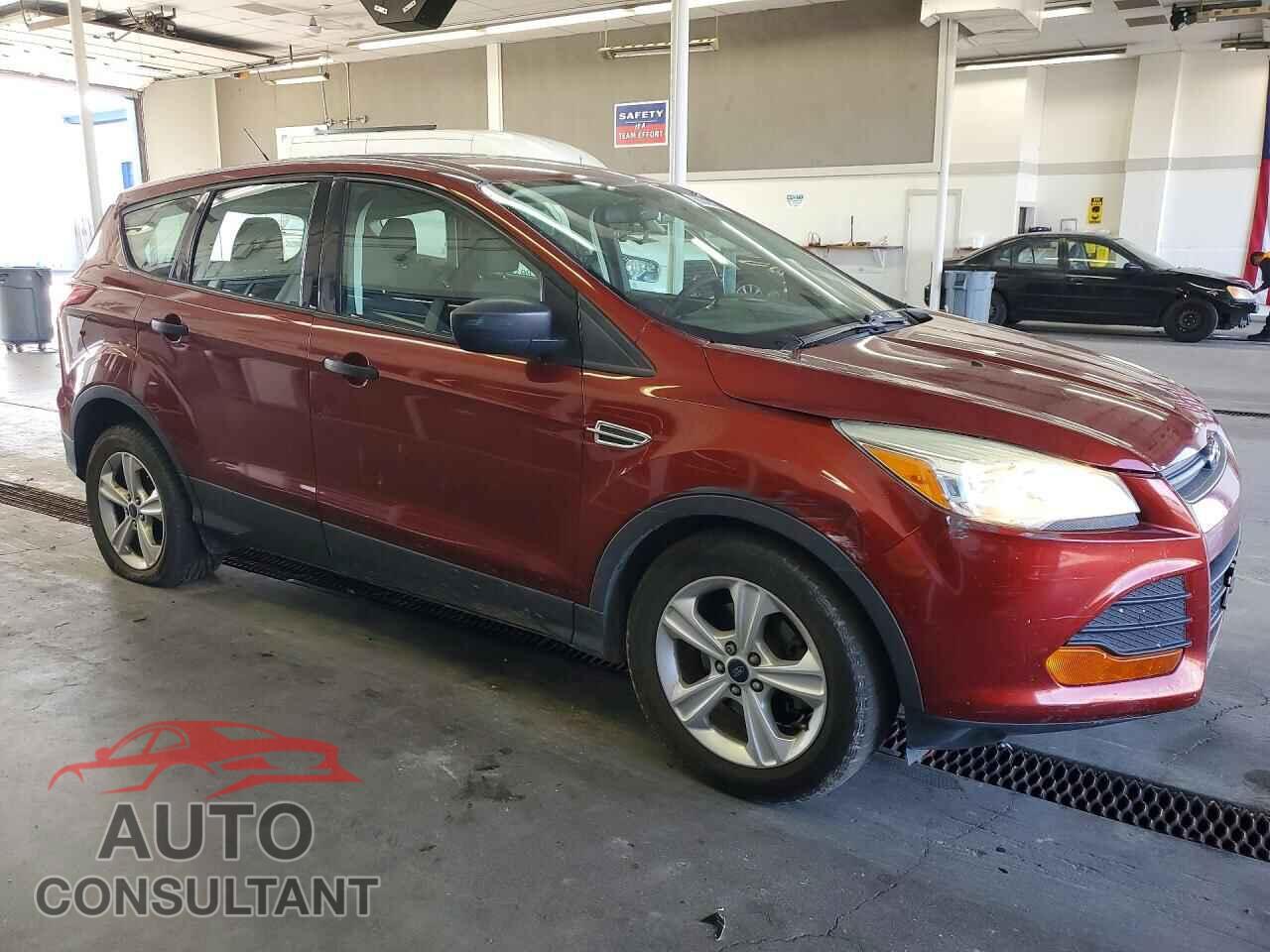 FORD ESCAPE 2015 - 1FMCU0F73FUB05456