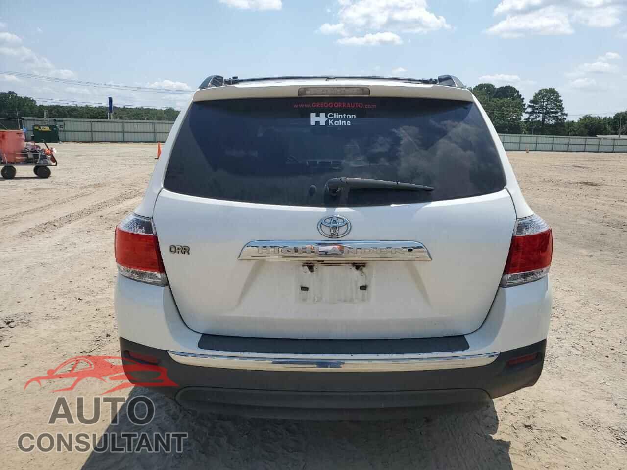 TOYOTA HIGHLANDER 2013 - 5TDYK3EH8DS124095