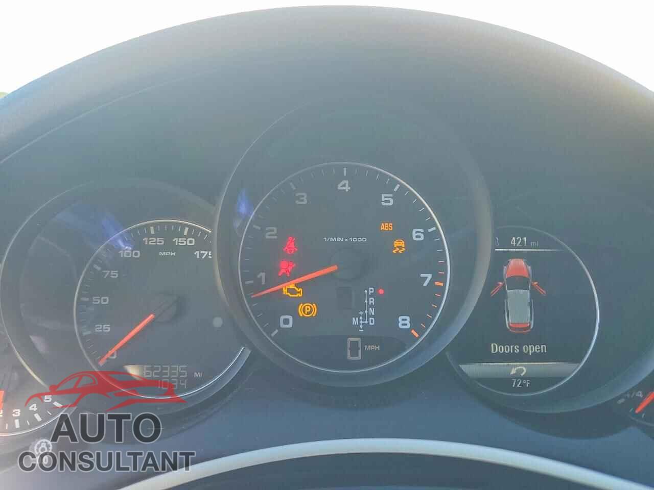 PORSCHE CAYENNE 2017 - WP1AA2A24HKA82424
