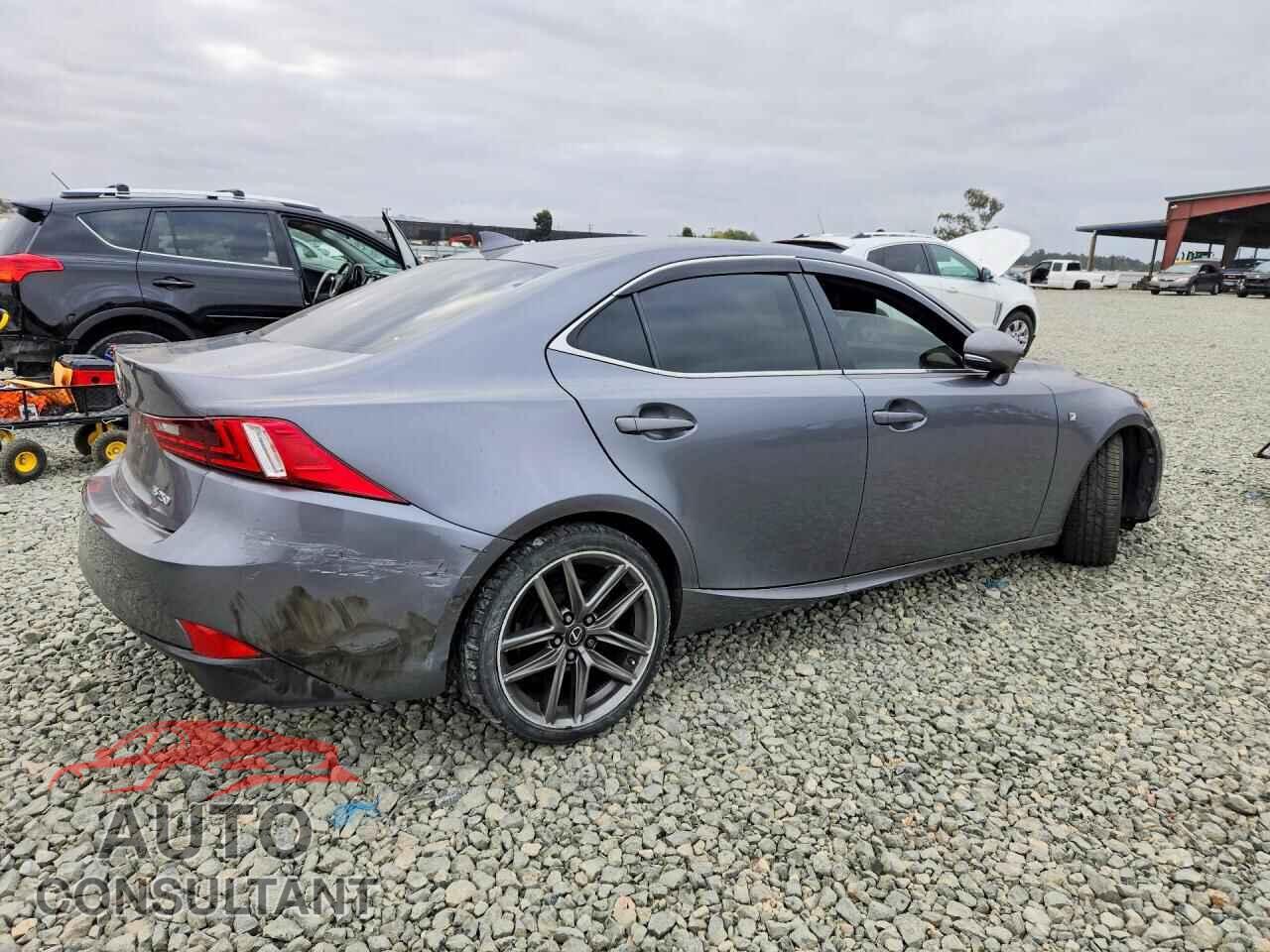 LEXUS IS 2014 - JTHBF1D22E5014158