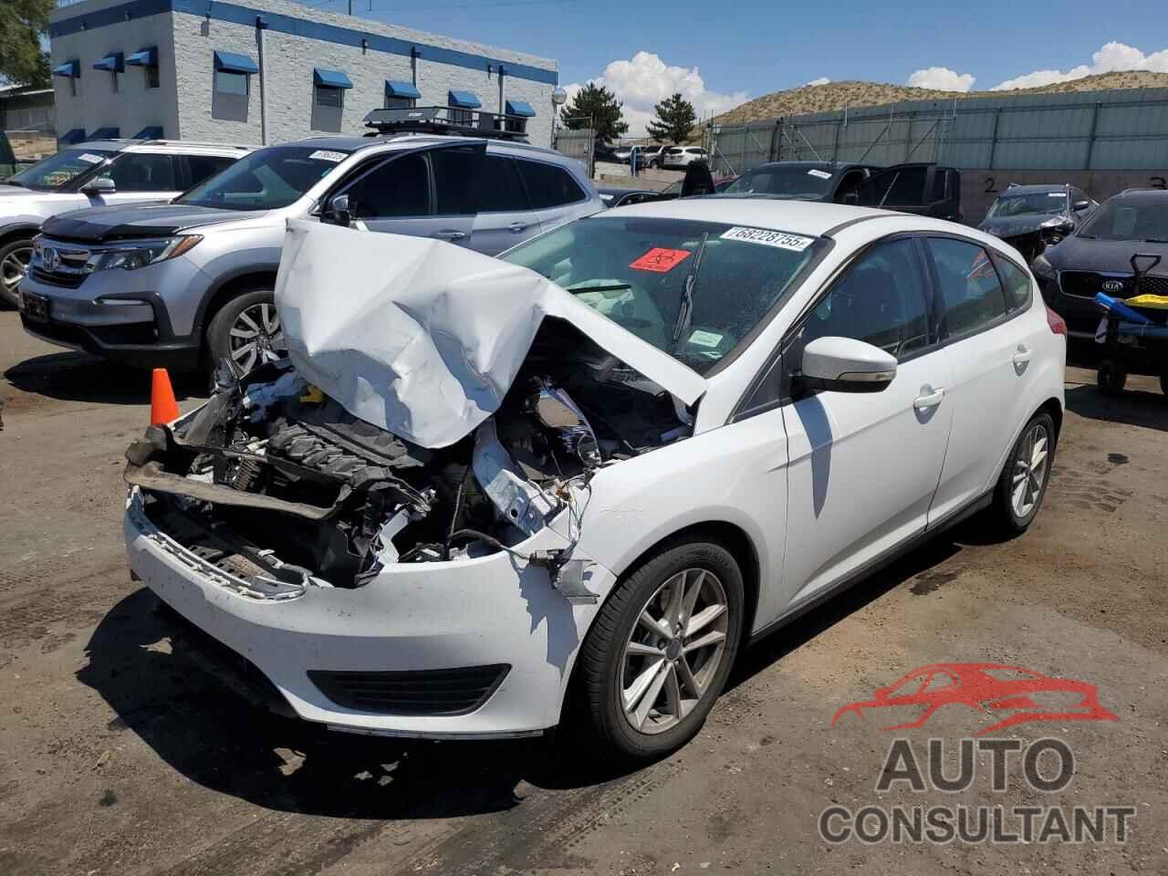 FORD FOCUS 2017 - 1FADP3K20HL328984