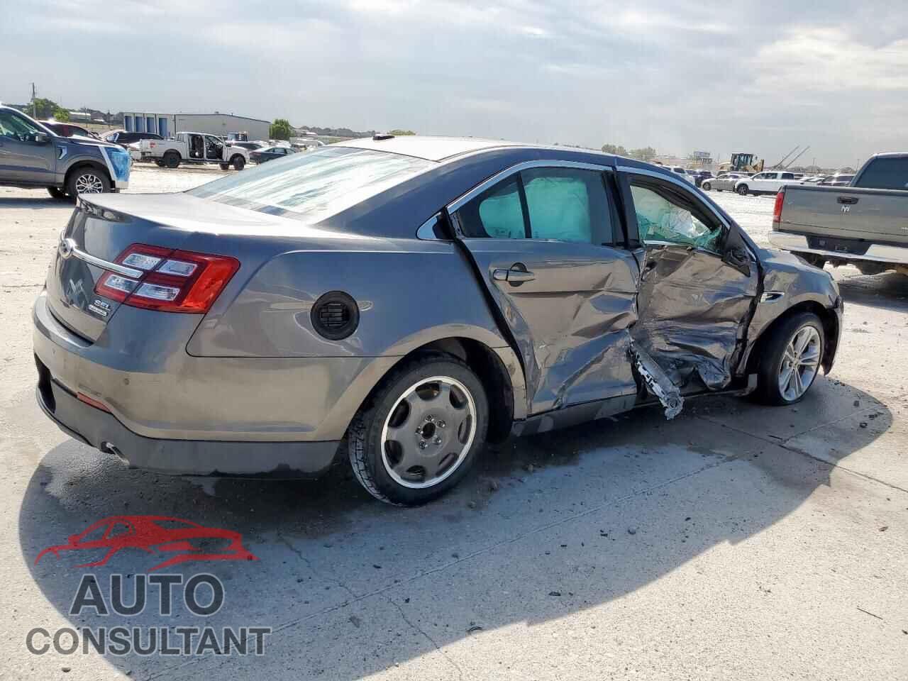 FORD TAURUS 2013 - 1FAHP2E84DG192650