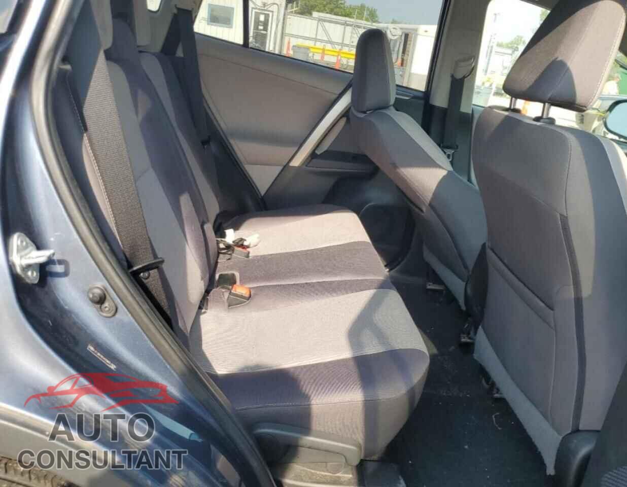 TOYOTA RAV4 2013 - 2T3RFREV2DW051998