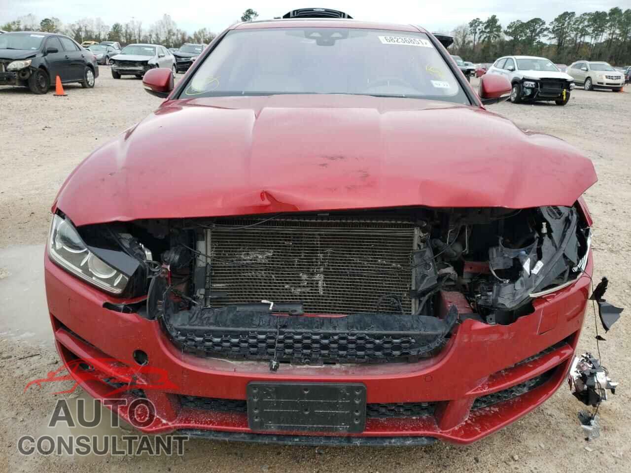 JAGUAR XE 2017 - SAJAE4BV8HA974290
