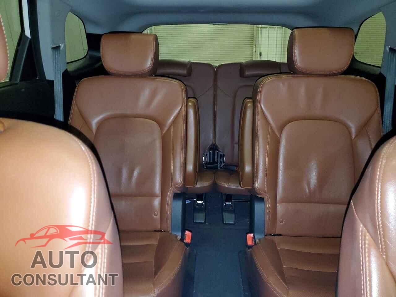 HYUNDAI SANTA FE 2015 - KM8SRDHF6FU093389