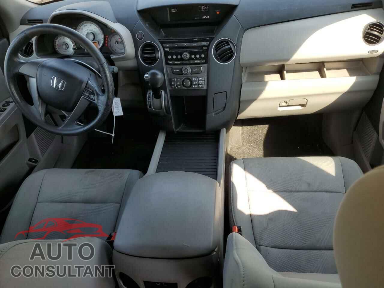 HONDA PILOT 2012 - 5FNYF4H21CB077657