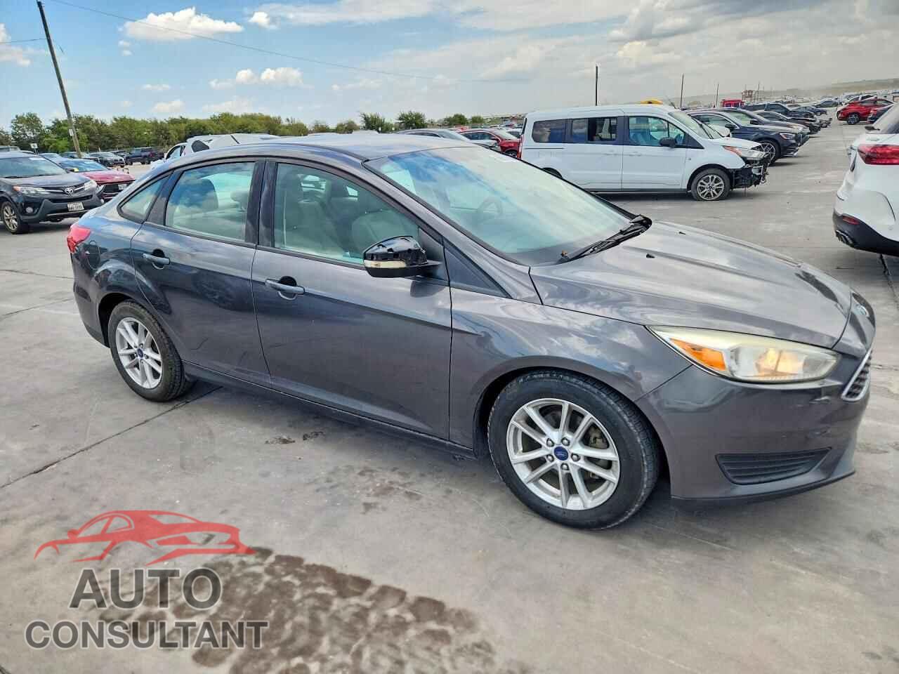 FORD FOCUS 2015 - 1FADP3F26FL349989