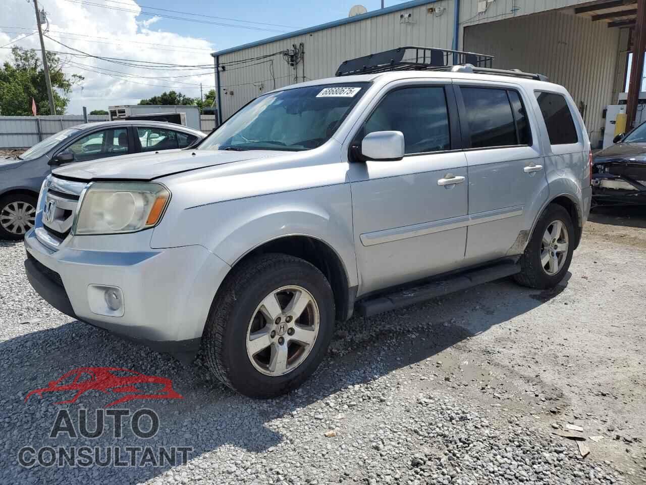 HONDA PILOT 2011 - 5FNYF3H52BB058666