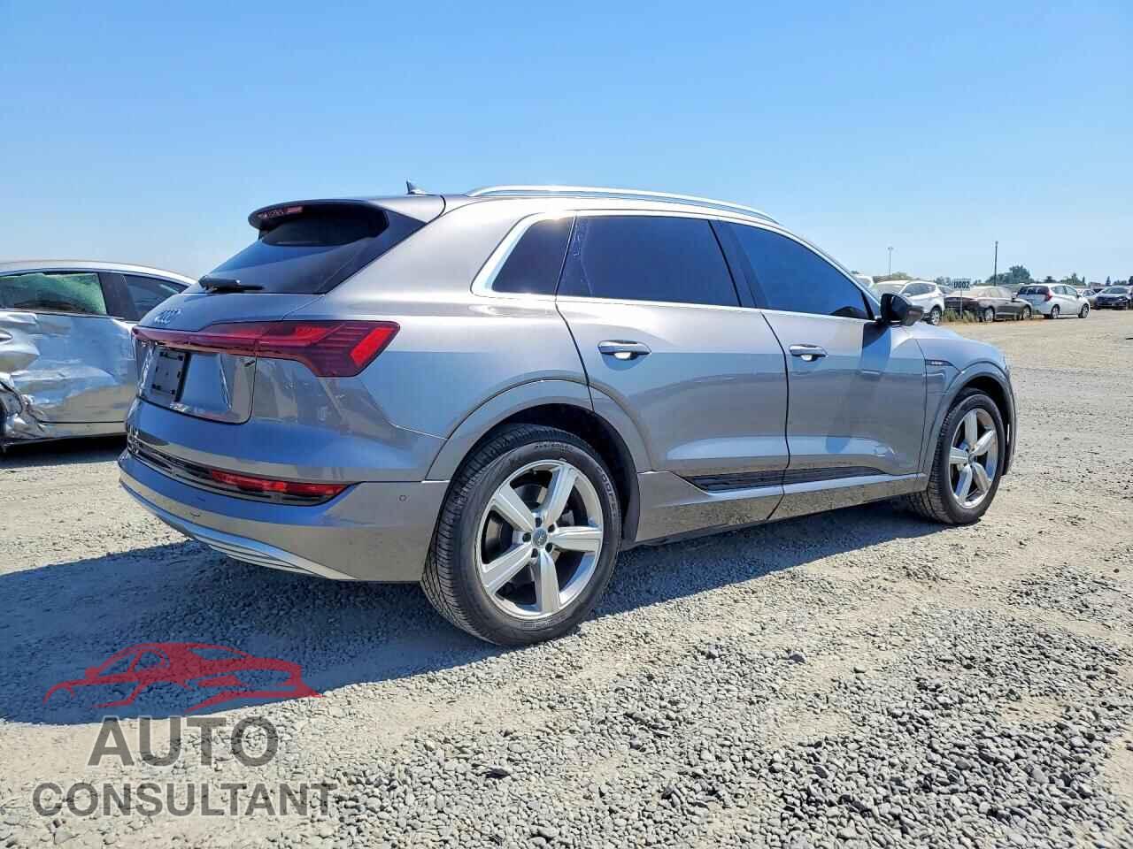 AUDI E-TRON 2019 - WA1LABGE5KB013108