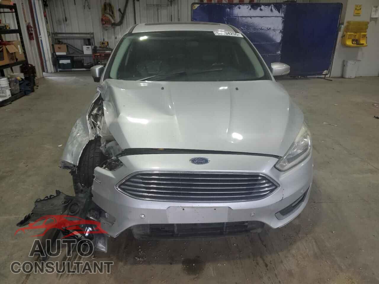 FORD FOCUS 2016 - 1FADP3N23GL362539