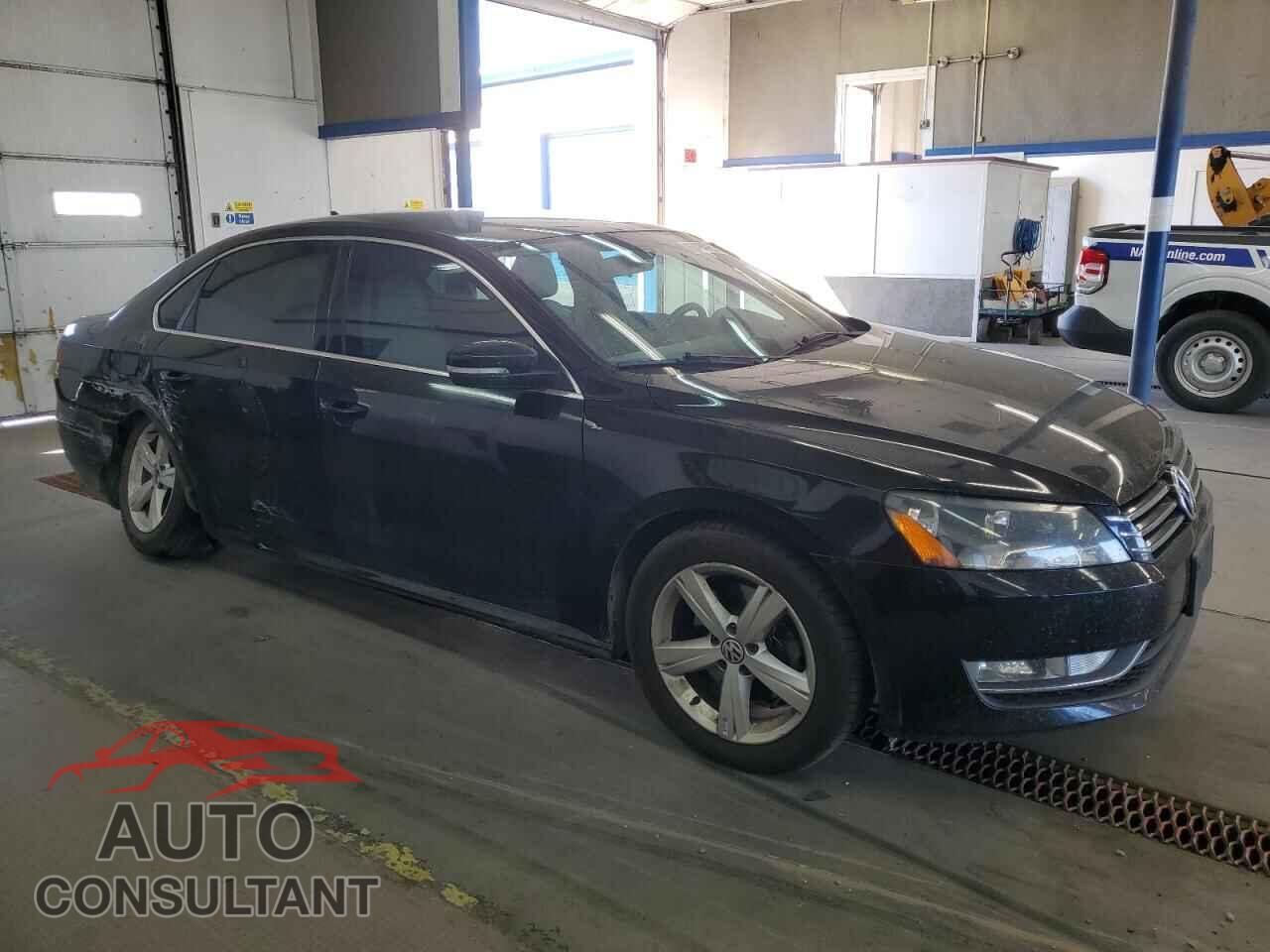 VOLKSWAGEN PASSAT 2015 - 1VWAT7A31FC075372