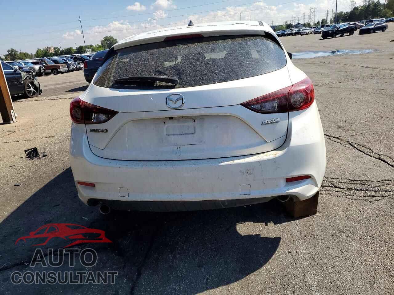 MAZDA 3 2017 - 3MZBN1L7XHM126073