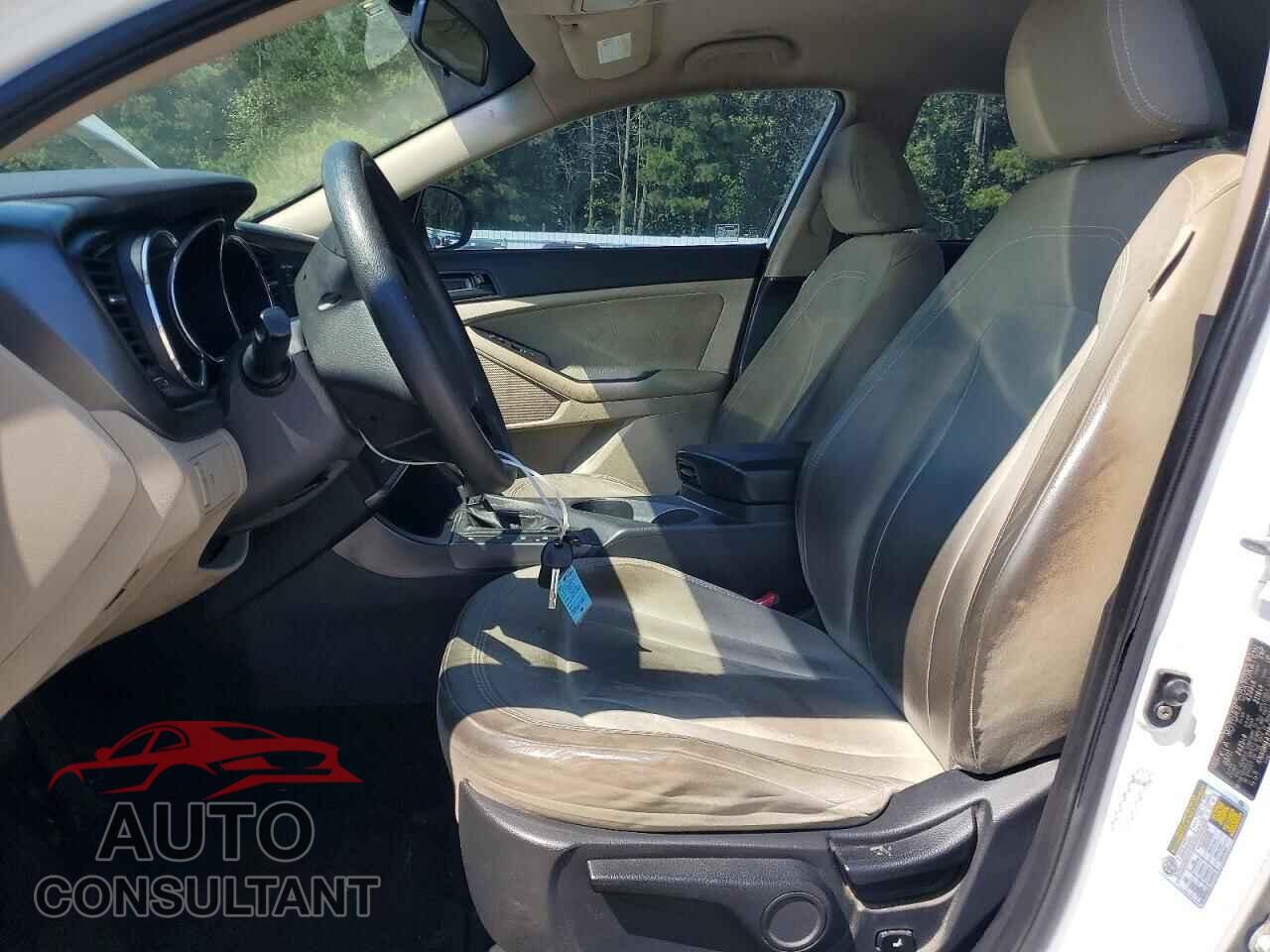 KIA OPTIMA 2011 - KNAGM4A71B5127722