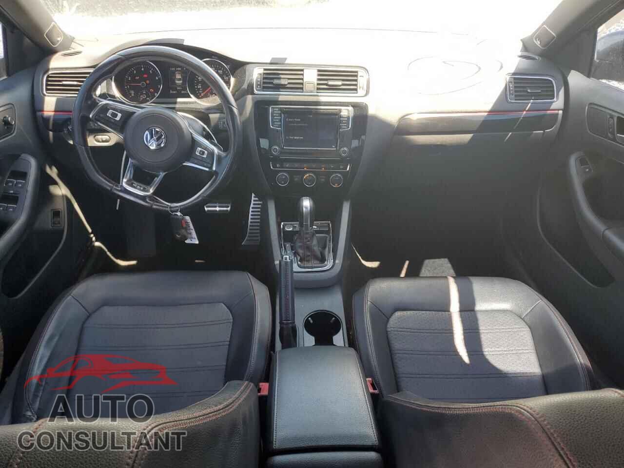 VOLKSWAGEN JETTA 2017 - 3VW4T7AJ7HM320236